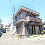 日本三大茶の街で暮らす、日当たりの良い角地住宅