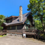日高山麓の白樺に囲まれたワッカの森、大自然で優雅な余暇を過ごせる輸入住宅